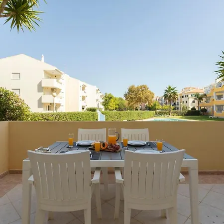 Centralgarve - Spacious & Elegant - Vilamoura W Pool - Jacarandas * 奎特里拉