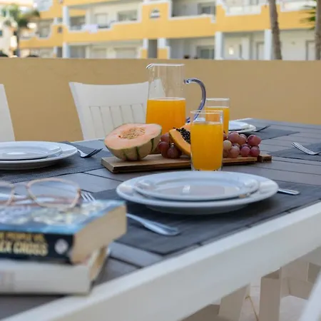 Apartment Centralgarve - Spacious & Elegant - Vilamoura W Pool - Jacarandas Quarteira