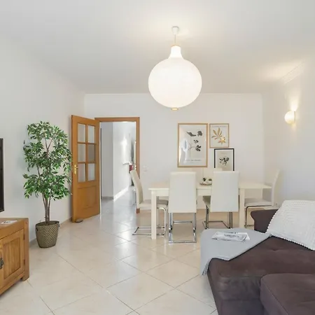 Centralgarve - Spacious & Elegant - Vilamoura W Pool - Jacarandas