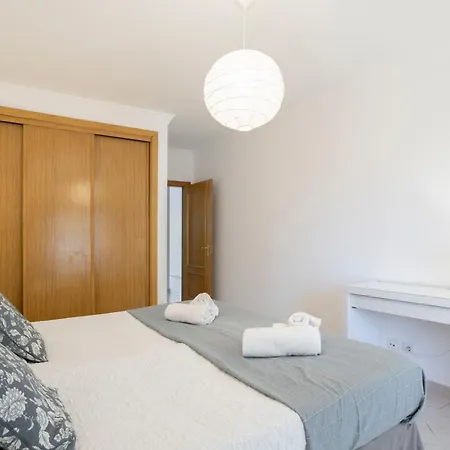 Apartment Centralgarve - Spacious & Elegant - Vilamoura W Pool - Jacarandas