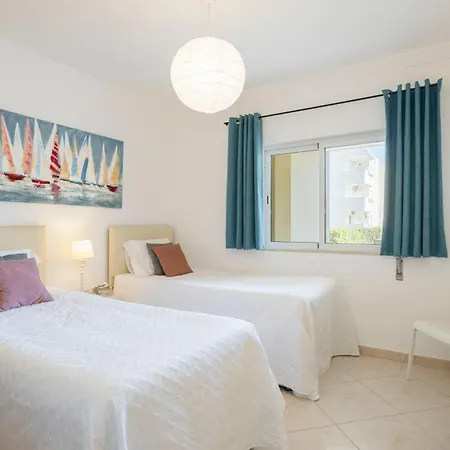 Apartment Centralgarve - Spacious & Elegant - Vilamoura W Pool - Jacarandas *