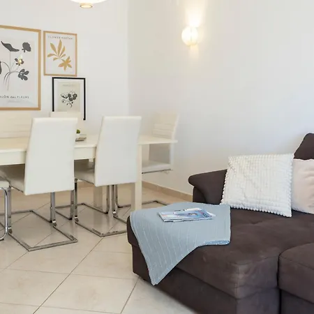 Centralgarve - Spacious & Elegant - Vilamoura W Pool - Jacarandas * Quarteira