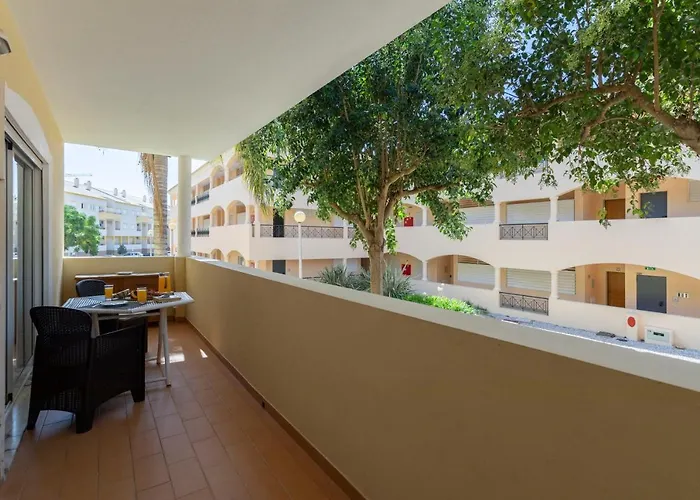 דירה Centralgarve - Spacious & Elegant - Vilamoura W Pool - Jacarandas *