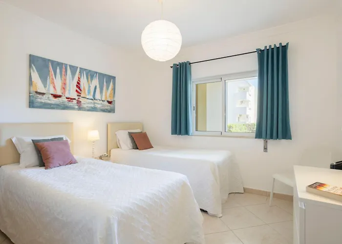 דירה Centralgarve - Spacious & Elegant - Vilamoura W Pool - Jacarandas *