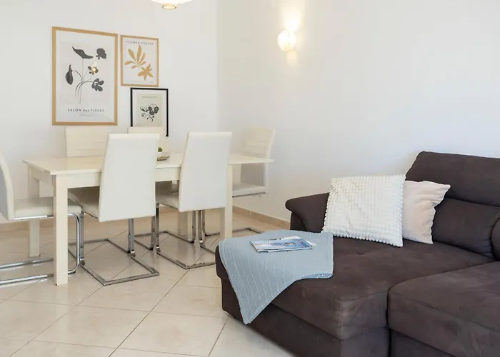 Centralgarve - Spacious & Elegant - Vilamoura W Pool - Jacarandas * קווארטיירה