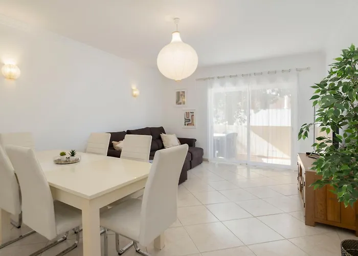 Centralgarve - Spacious & Elegant - Vilamoura W Pool - Jacarandas דירה *